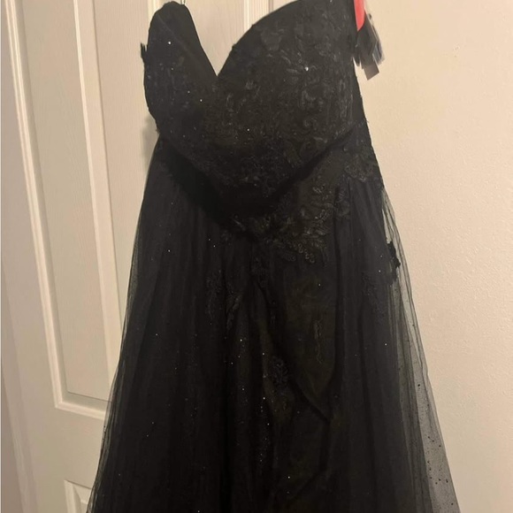David's Bridal Black Lace Prom Dress - threedaughtersproperties.com